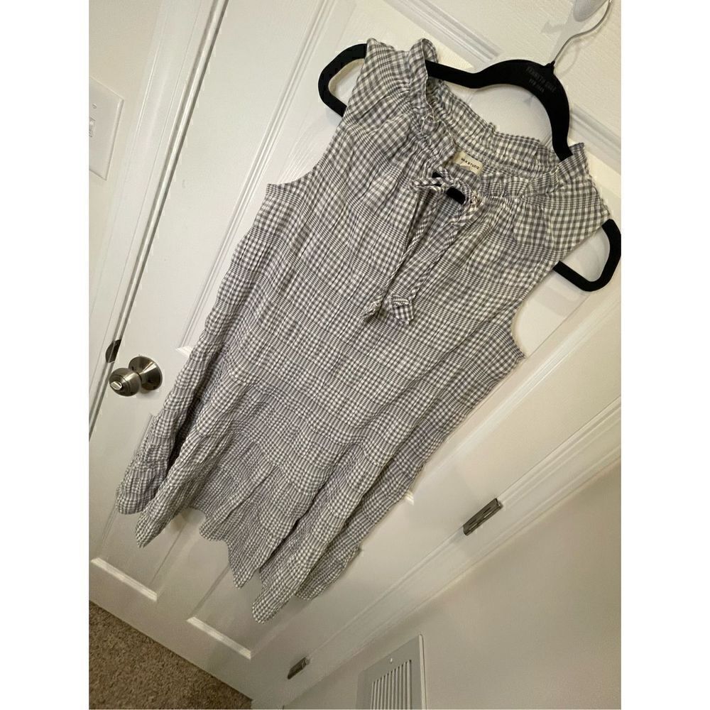 Max Studio women’s small sleeveless dress gray white checkered